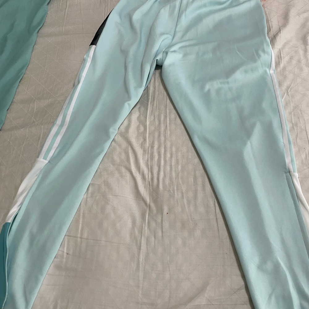 Adidas pants get condition prime green